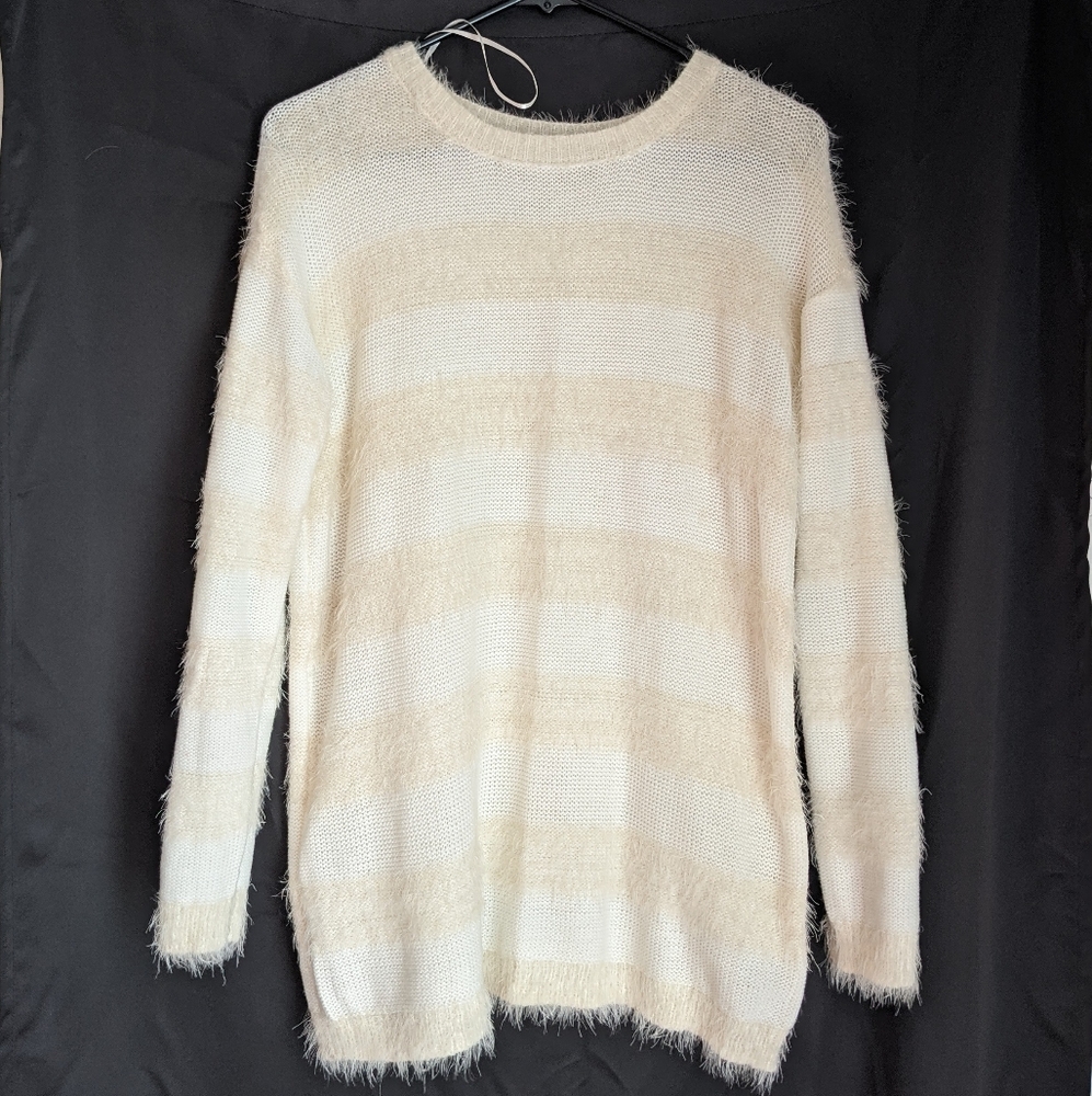 JOSEPH A. Women's Sweater Size M